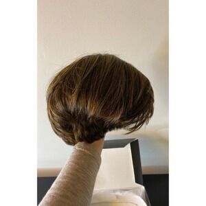 Luxhair Wig - Golden Brown Bob